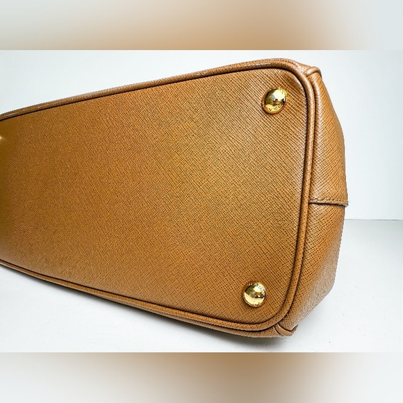 Prada Galleria Double Zip Tote Bag in Caramel Brown Saffiano Leather - Picture 7 of 16